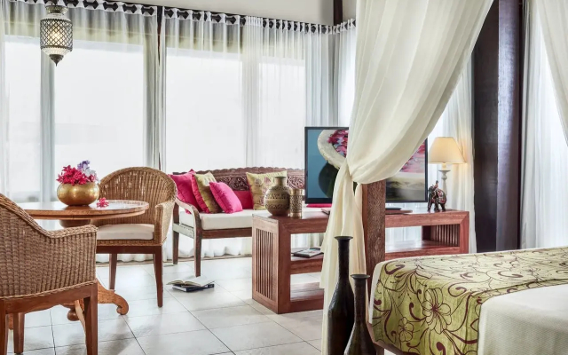 Zorah Beach Hotel