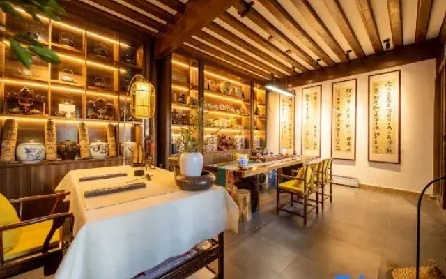 Shaxi Qingyuanxuan Inn