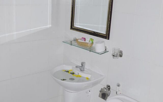 Champa Hue Hotel
