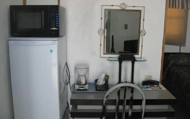 Haileybury Beach Motel