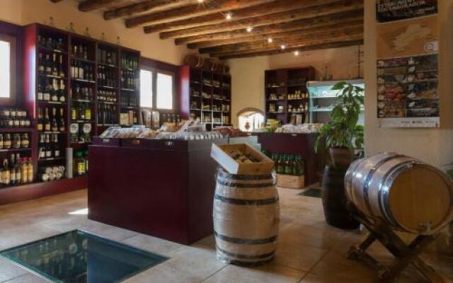 Hostal Elvira