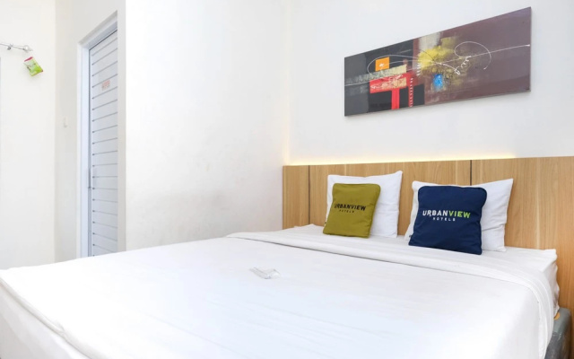 Urbanview Hotel Syariah Astungkara Space Sleman by RedDoorz – Guest Rooms – Sleman