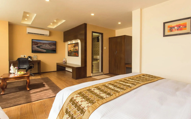 Yatri Suites and Spa