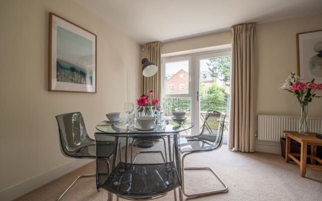 Hampden Apartments - The Alexandra