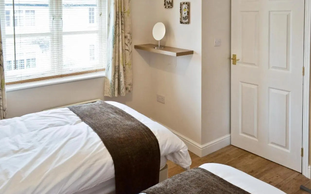 Baytree Cottage 1