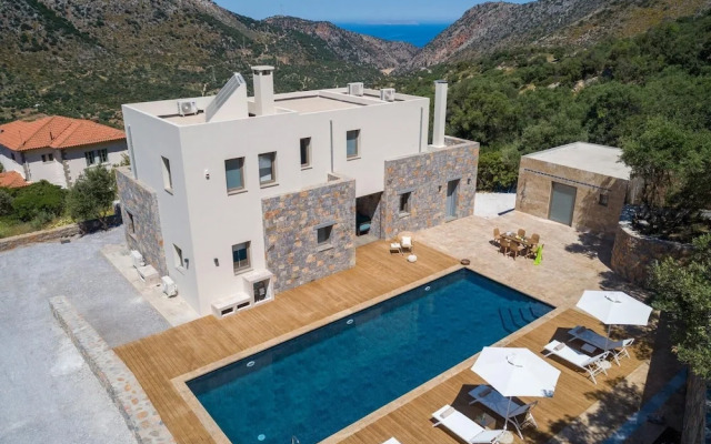 Adagio Villa Crete 5-bedroom Villa With Private Pool