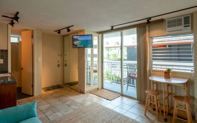 Lewers Street - Suite 401