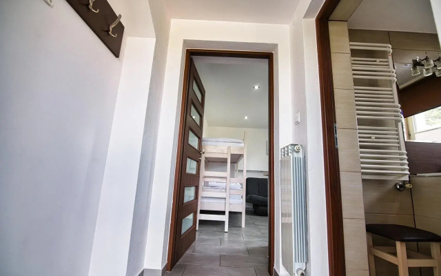 Apartamenty i Domki u Basi