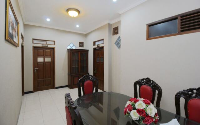 Airy Syariah Buah Batu Sanggar Kencana Satu 14 Bandung