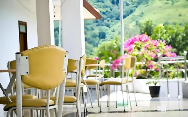 Hotel Sanasta