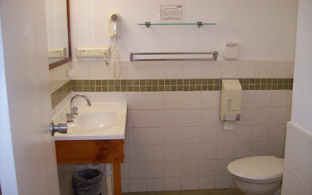 Camden Motor Inn