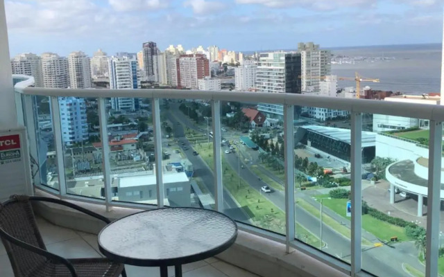 Casino Tower - Departamento Piso 18
