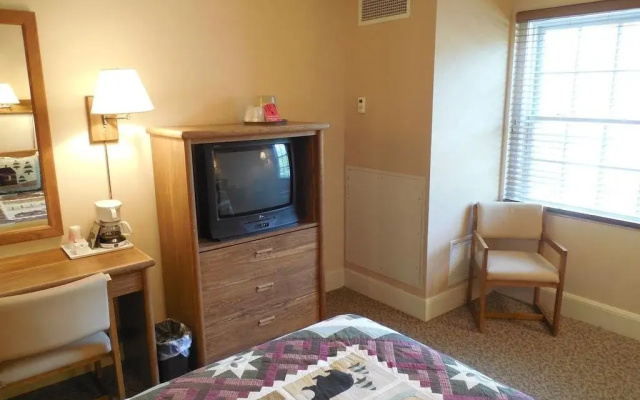 Canyon Inn