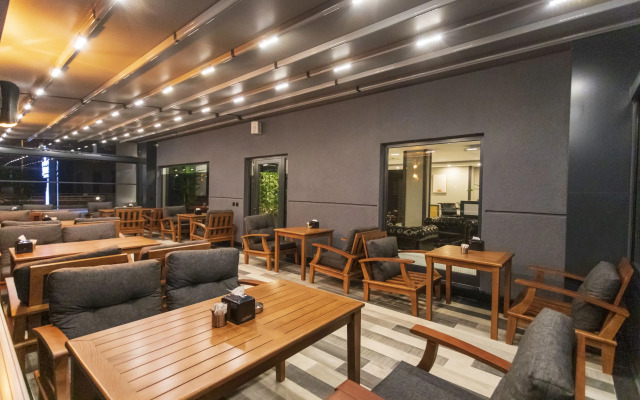 Şehrar Suit Hotel