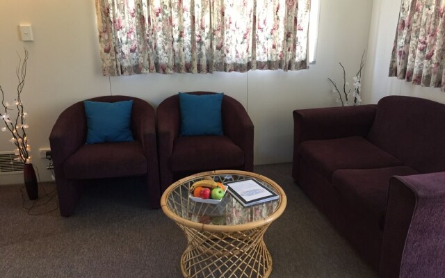 Albany Happy Days Caravan Park