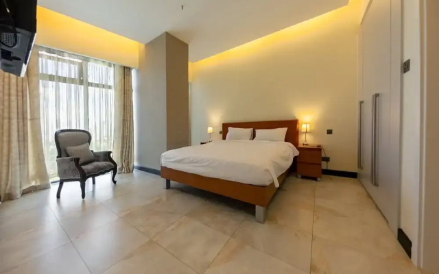 Lux Suites Le marc Luxury Apartments