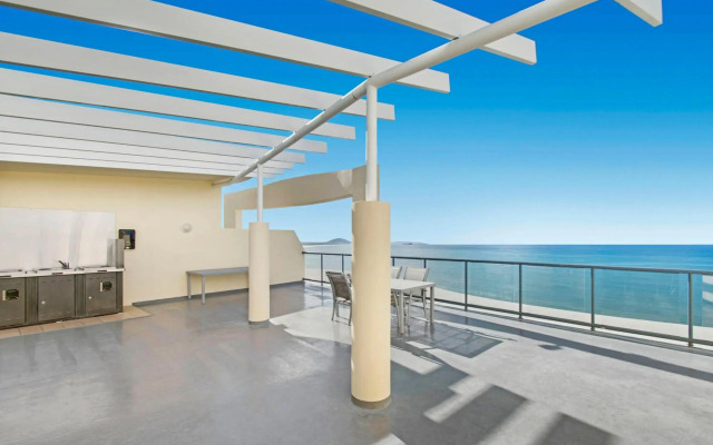 Mantra Mooloolaba Beach