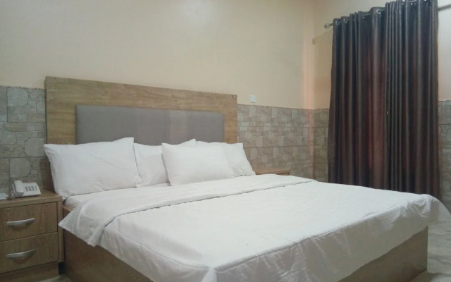 Suncourt Feel At Home Suites