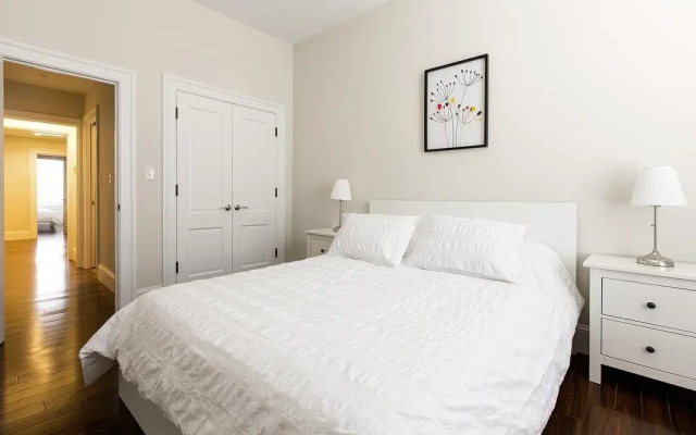 Charles Street by Short Term Rentals Boston