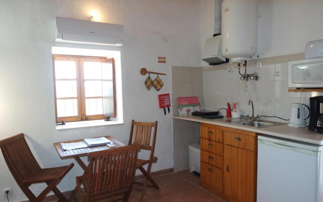 F - Casa Palheiro in Quinta das Alagoas