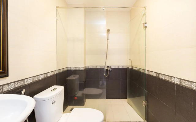 OYO 560 Le Ngan Phung Hotel