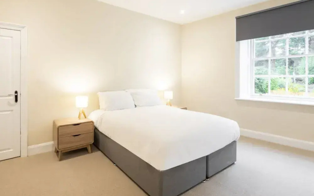 Host Stay Hallgarth Street