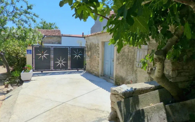 Cozy Holiday Home in Valtura With Swimming Pool