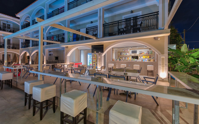 Athina Apartments