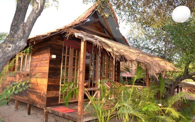 Little India Beach Cottages