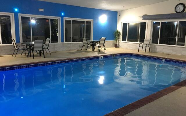 Comfort Inn & Suites
