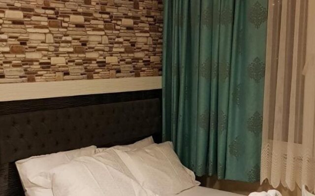 Marina Hotel