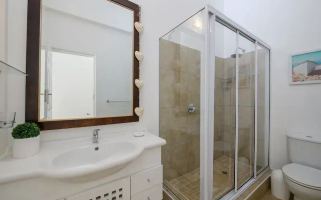 San Lameer Villa Rentals 3115