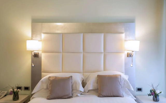 Palazzo Caracciolo Naples