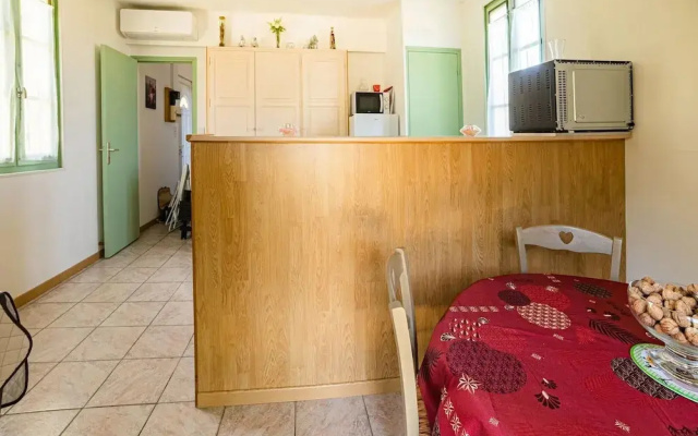Tasteful Holiday Home in Marnac With Garden