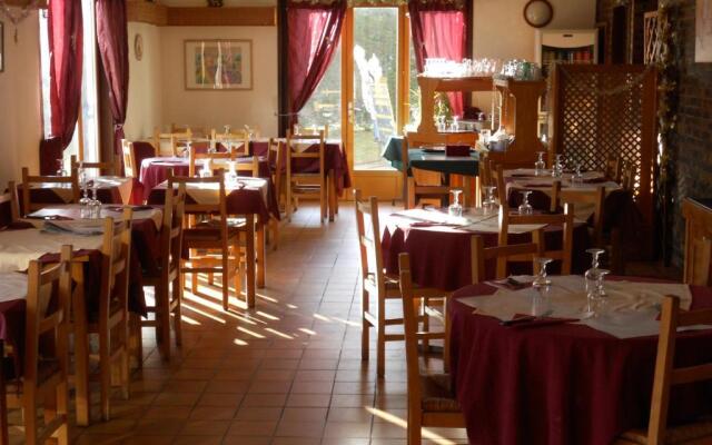 Hotel Le Pressoir - Auxerre Appoigny