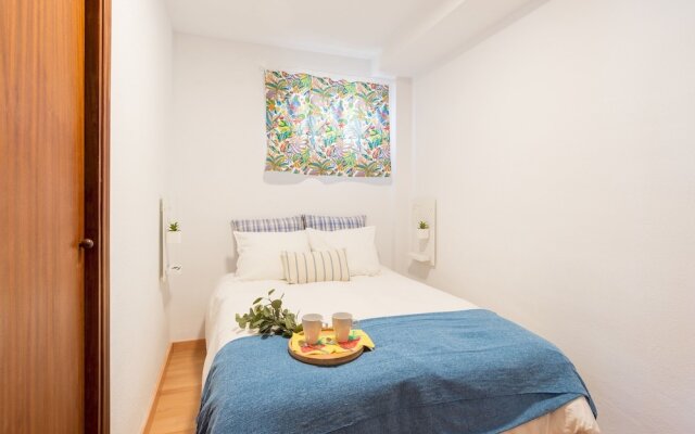 MalagaSuite Fuengirola Port Apartment