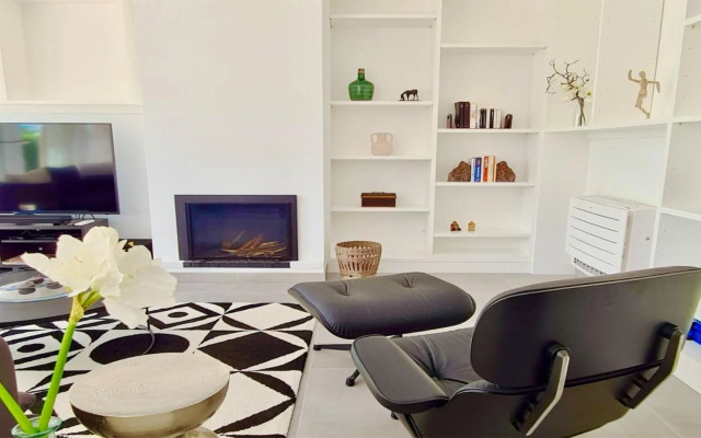 Vila Castro, Cleverdetails CD239