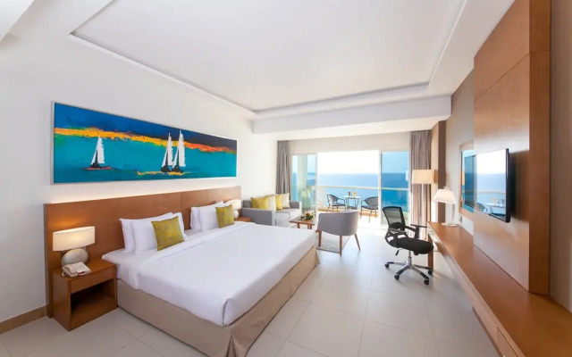 Landmark Suites Hotel