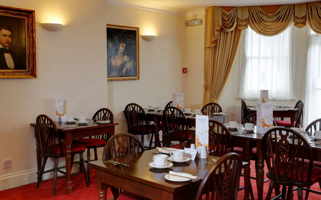 Best Western Swiss Cottage