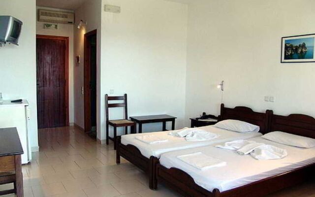 Artemis Bungalows (Paliochori)