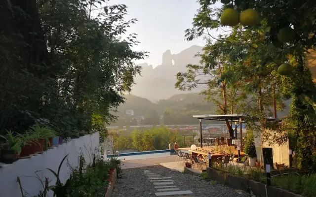 Tujia folk houses