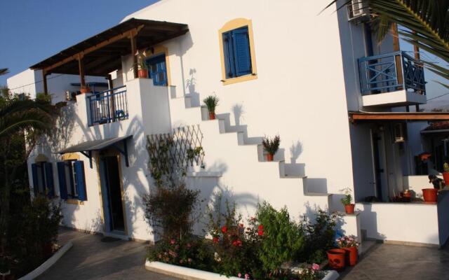 Mina s Studios