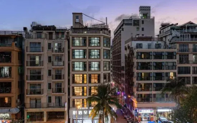 YESSIM Intelligent Hotel Yuexin Zhige (Sanya Commodity Street)