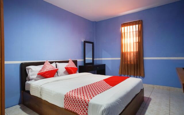 OYO 1272 Grand Garuda Guest House