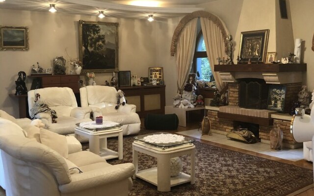 Gala Luxe