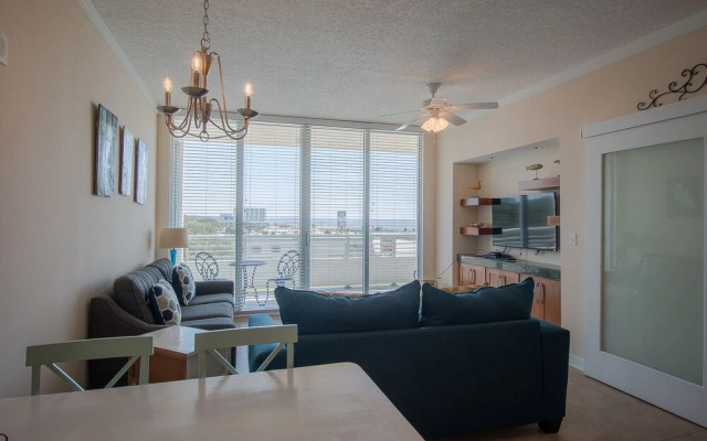 Legacy Towers-Legacy I 308 Deluxe