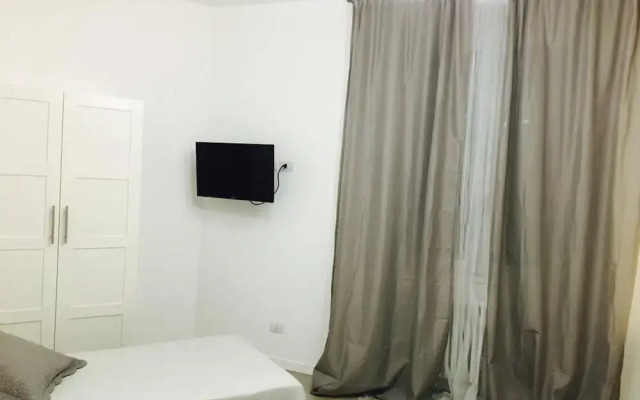 Room Center Station 2