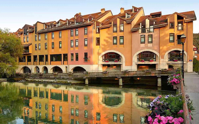Hôtel ibis Annecy Centre Vieille Ville