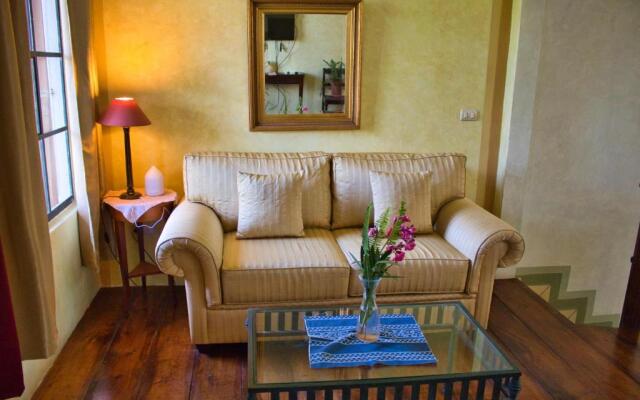 Casa Lobo Bungalows