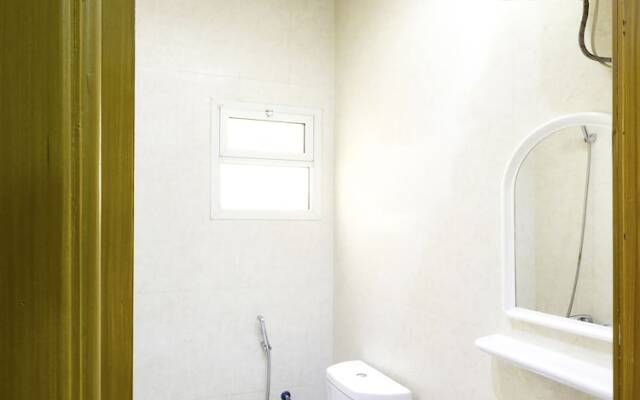 Silent Room Hotel by OYO Rooms